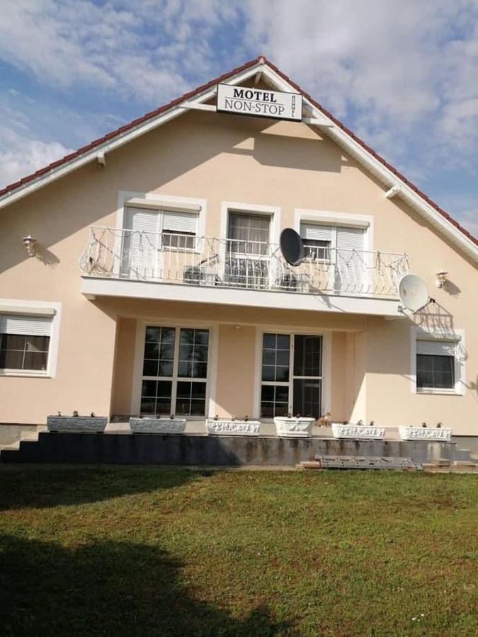 Motel Hummel Per Buitenkant foto