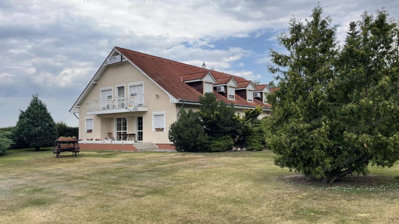 Motel Hummel Per Buitenkant foto
